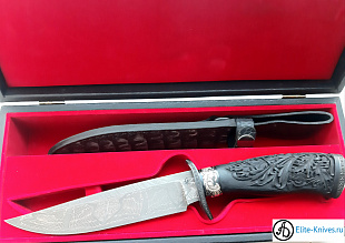 " В ГУЩЕ ЧЕРТОПОЛОХА"